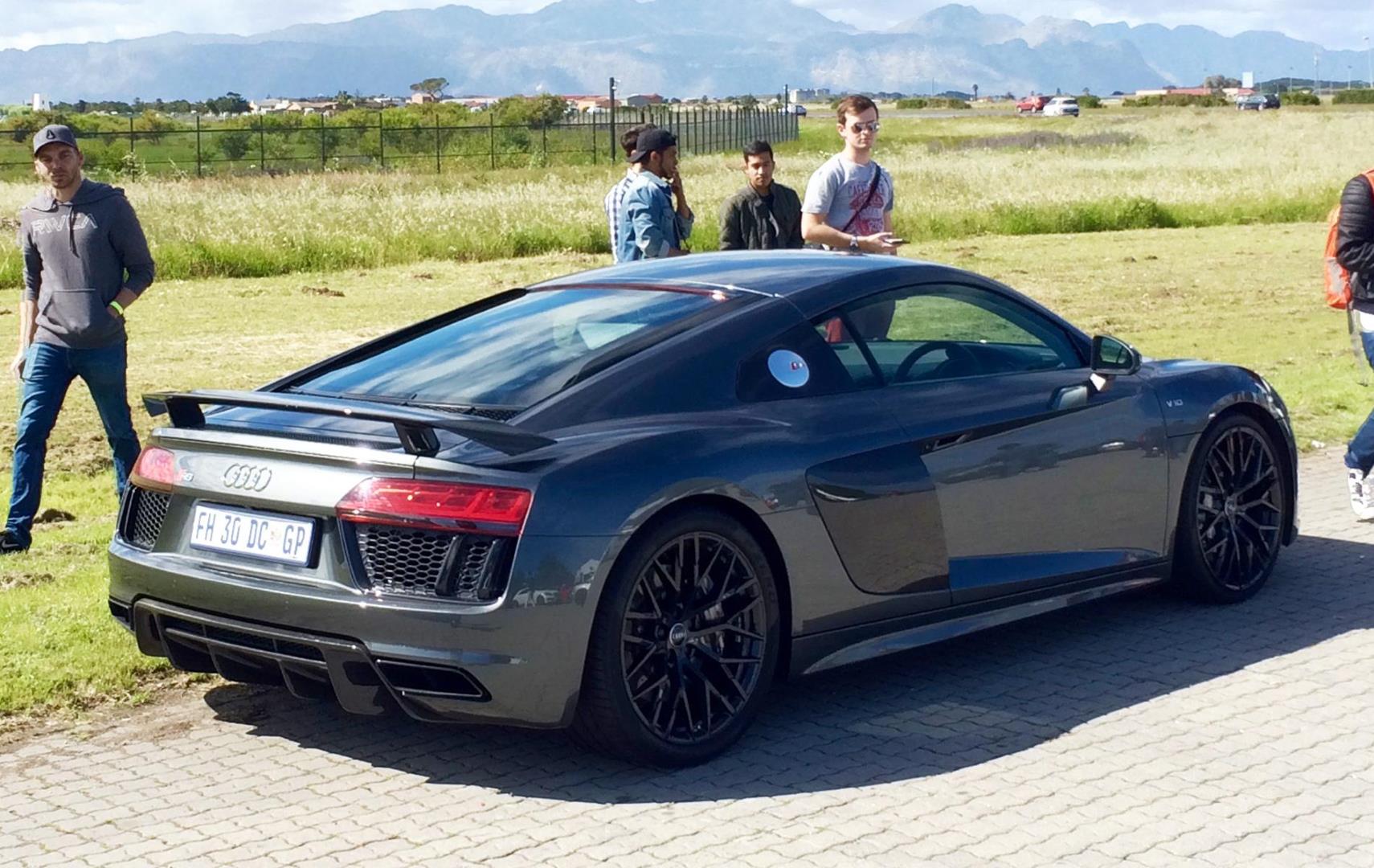 Audi R8