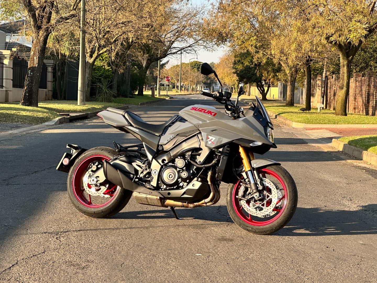Suzuki KATANA