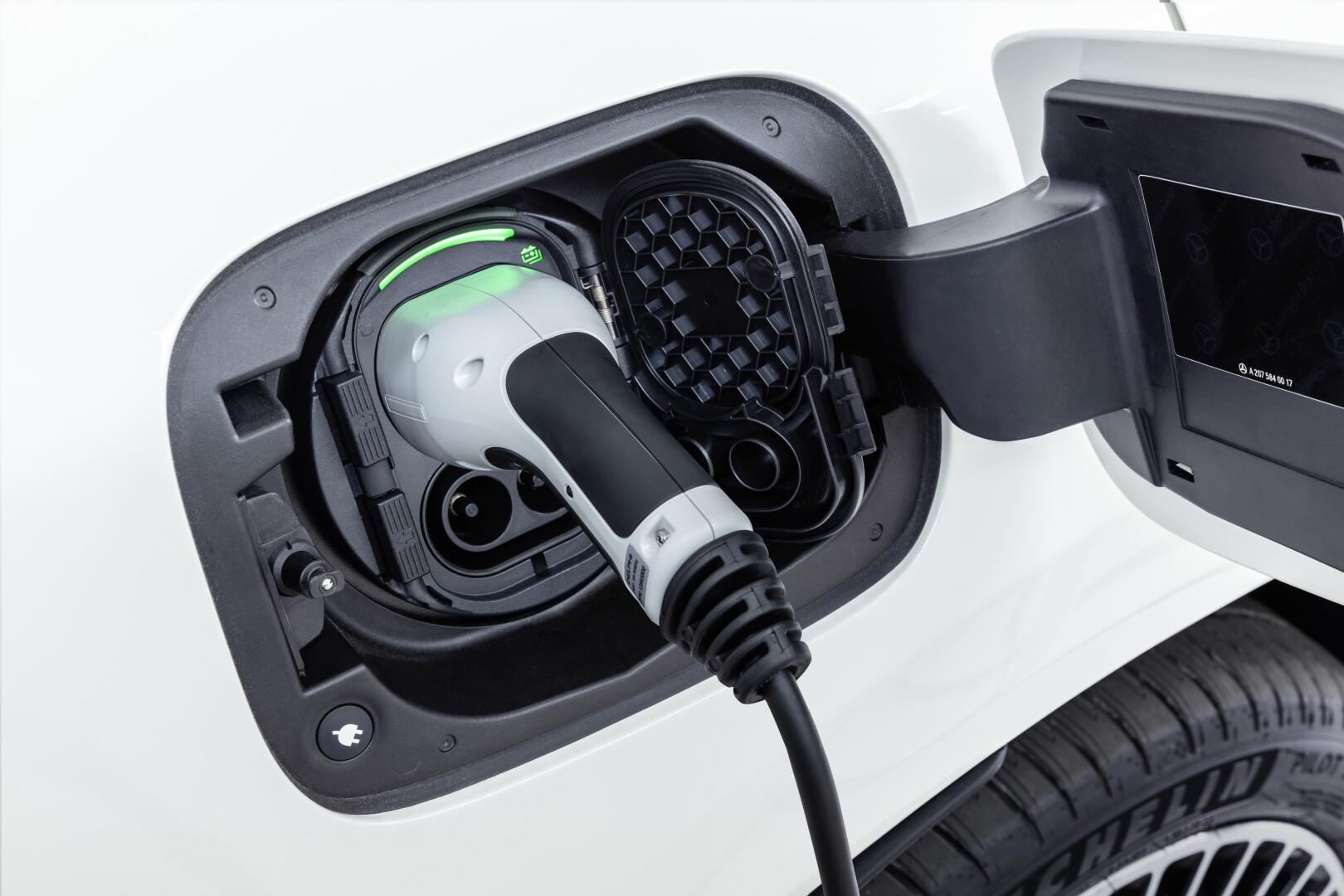 what-incentives-or-government-rebates-are-available-for-electric-cars