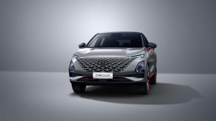 Is the Omoda C5 good for families?
