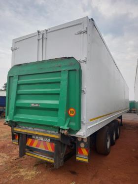 2007 Serco TRI AXLE BOX BODY Trailer for sale