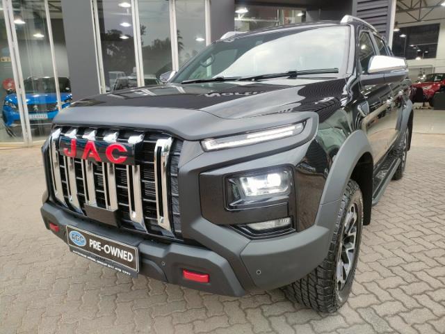 https://img.autotrader.co.za/27237608/Crop640x480