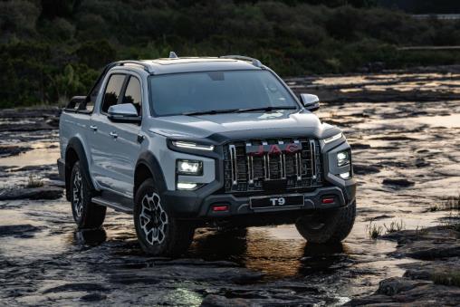 JAC launch impressive-looking T9