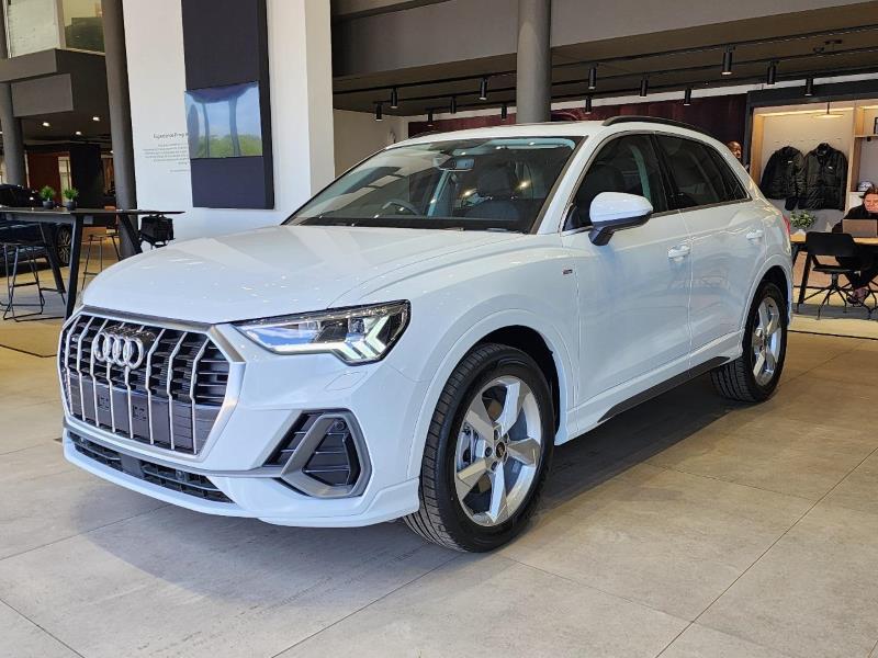 Audi q3 40 tfsi quattro s line for store sale