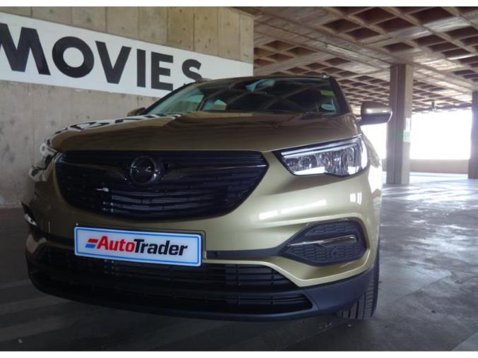 How to replace the headlight bulb on a Opel Grandland X - Car Ownership ...