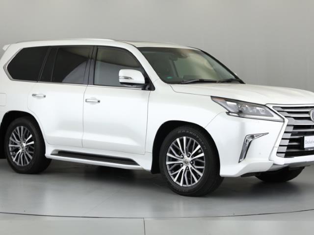 Lexus LX 570 cars for sale in South Africa AutoTrader