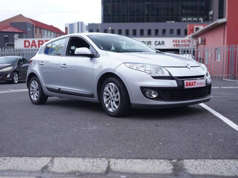 Renault Megane 2 Phase 1 1.5 dCi 100 Confort Expression specs