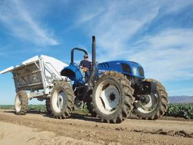 Unveiling Excellence: The New Holland TDD HC Tractor