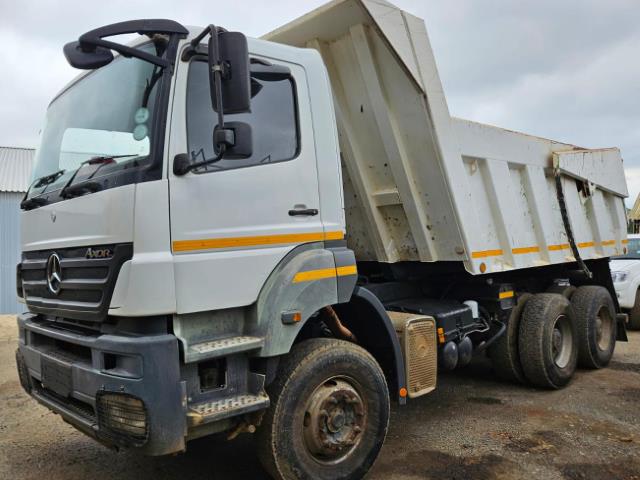 Mercedes-Benz trucks for sale in South Africa - AutoTrader