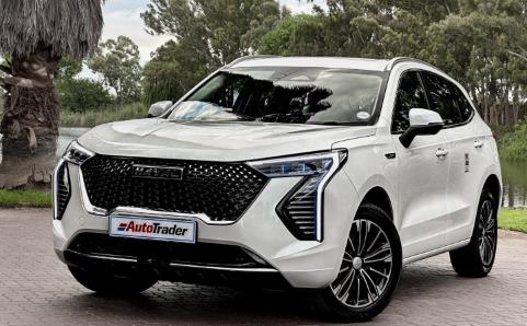 Haval H6 HEV (2022) First Drive Review - Buying a Car - AutoTrader