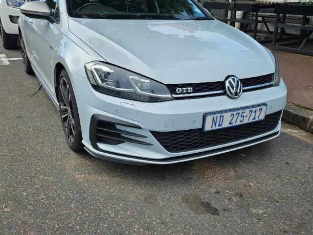 VOLKSWAGEN Golf VII GTD DSG GPS REGULATEUR XENON TOIT OUVRANT CAMERA JANTES  19 PRETORIA