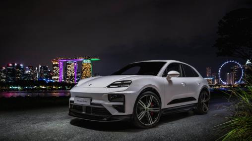 New Porsche Macan breaks cover!
