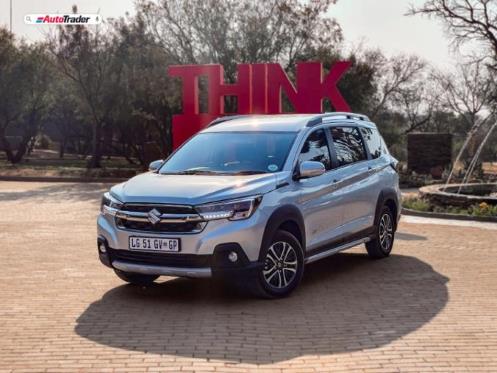 How to replace the car battery on a Suzuki XL6