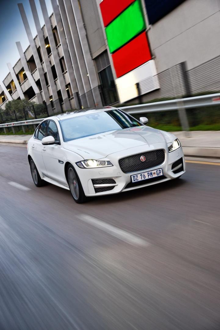 Jaguar XF