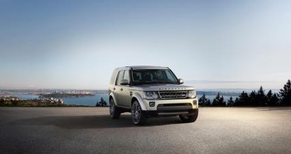 Which Land Rover Discovery trim depreciates the fastest?