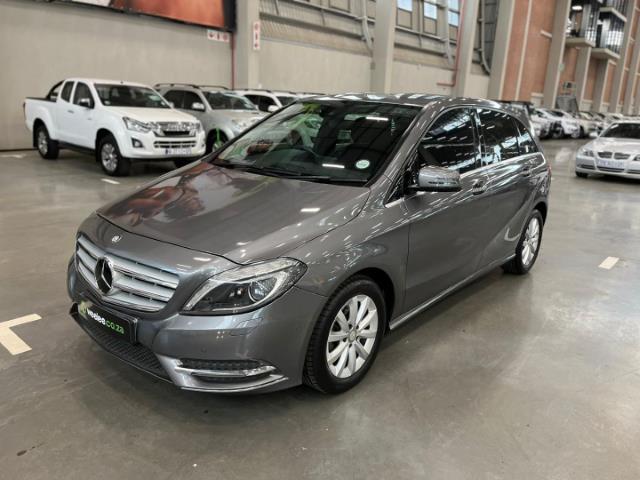 MERCEDES CLASSE B mercedes-classe-b-w246-180-cdi-business-gris Used - the  parking