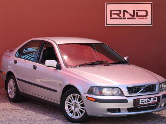 Volvo S40 cars for sale in South Africa - AutoTrader