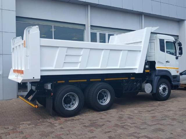NISSAN UD CWE 330 Dump 6x4 MTM BB Truck Pretoria