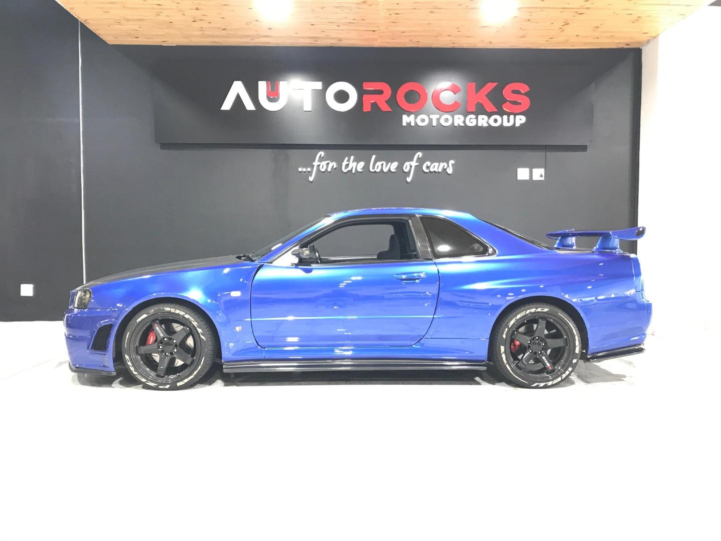 Nissan Skyline GT-R 34 Auto Rocks