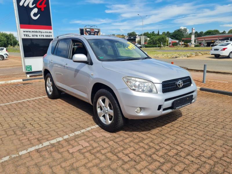 Toyota RAV4 2.2D-4D VX for sale in Klerksdorp - ID: 27405880 - AutoTrader