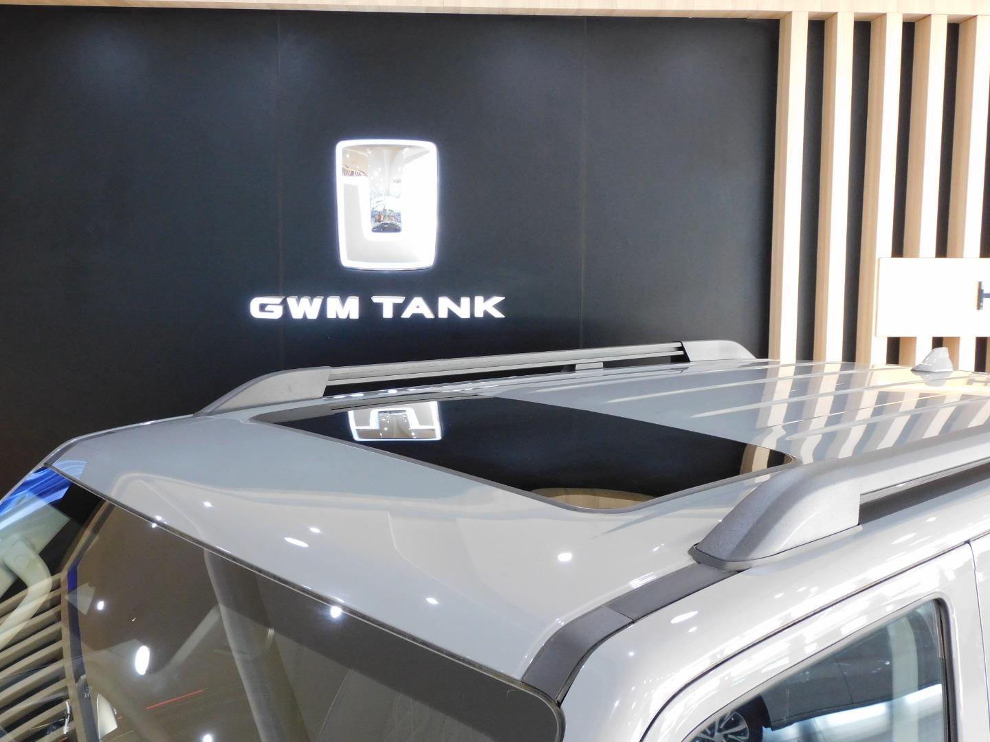 GWM Tank 300 2.4T Luxury Golden Era