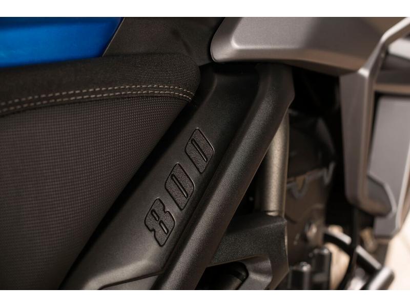 Triumph Tiger 800 XCX