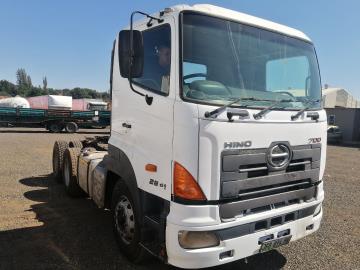 Hino 700 Series 2841 for sale in Roodepoort - ID: 27749114 - AutoTrader