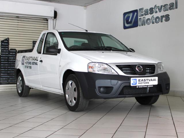 Nissan NP200 1.6i (Aircon) Safety Pack Eastvaal Bethal Nissan