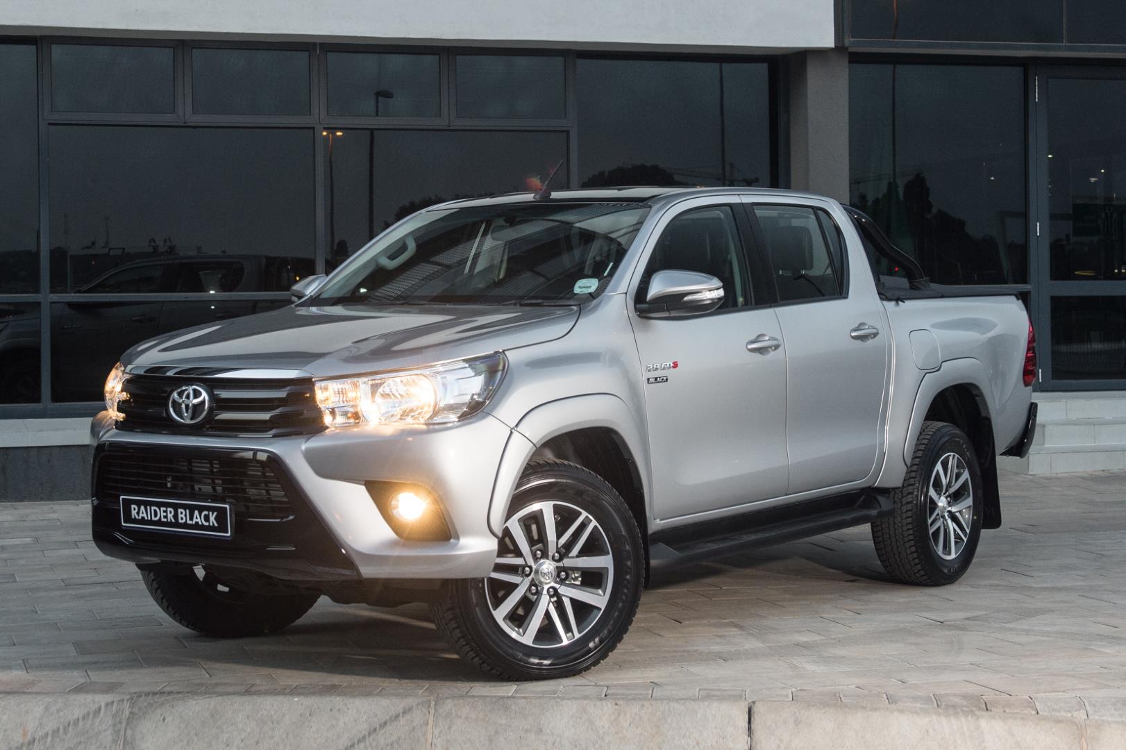 Automotive News