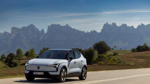 Volvo's EX30 EV crowned as 2024 World Urban Car