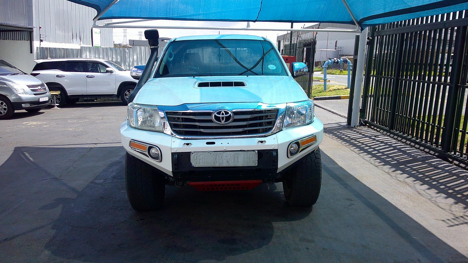 2013 Toyota Hilux 3.0D-4D Double Cab Raider Dakar Edition For Sale
