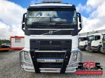 Volvo FH520 LOW ROOF Za Trucks and Trailers