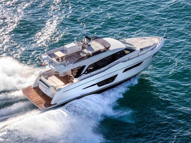 Ferretti 500 Yacht Adv Leisure