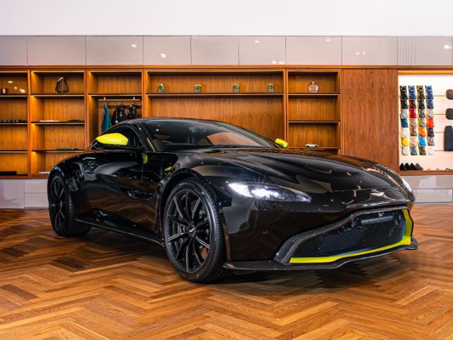 Aston Martin Vantage V8 Coupe Auto Daytona