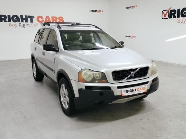 Volvo XC90 2.5T Right Cars