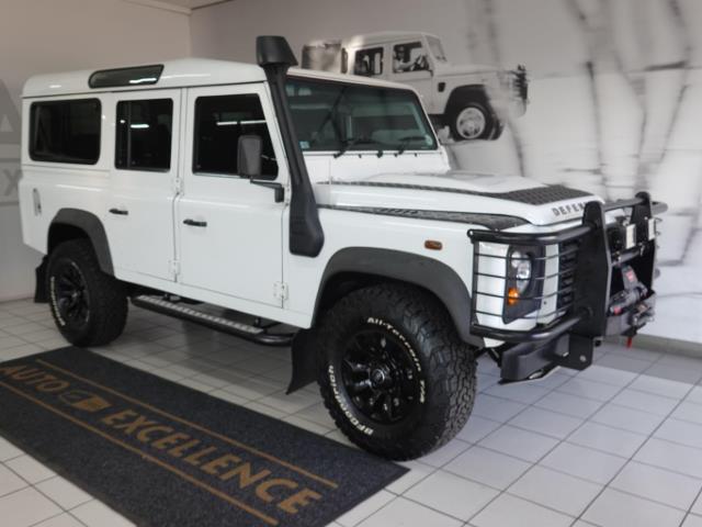 Land Rover Defender 110 TD Station Wagon S Auto Excellence Centurion