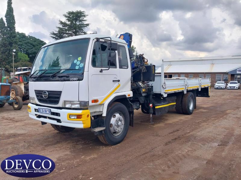 Nissan Ud Ud80 Dropside Truck With Crane For Sale In Meyerton - Id 