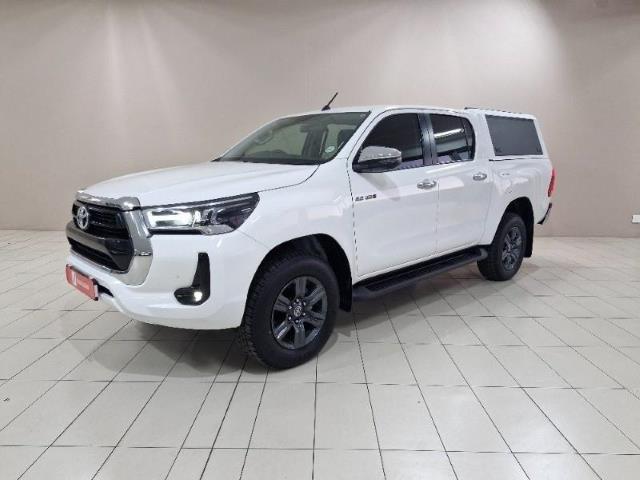 Toyota Hilux 2.8GD-6 double cab Raider auto NMI Toyota Kuils Rivier