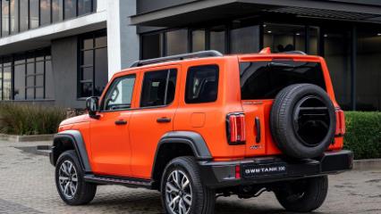 Does the GWM Tank 300 have heated seats?