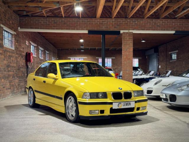 BMW M3 M3 Lemon Garage