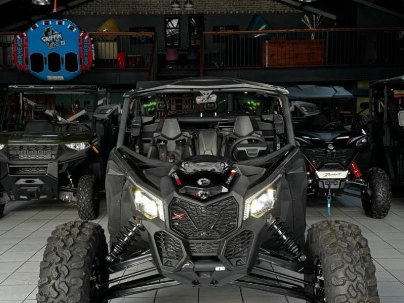 CanAm MAVERICK X3 XRS TURBO RR SMART SHOX for sale in Bloemfontein