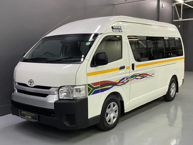 Toyota HiAce 2.5D-4D Ses-Fikile 16-seater Botha and Deysel Executive Motors