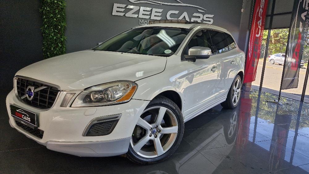2012 Volvo XC60 D5 AWD R-Design For Sale