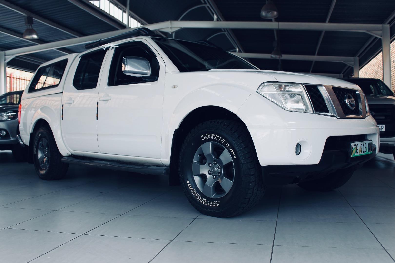 2011 Nissan Navara 2.5dCi Double Cab XE For Sale