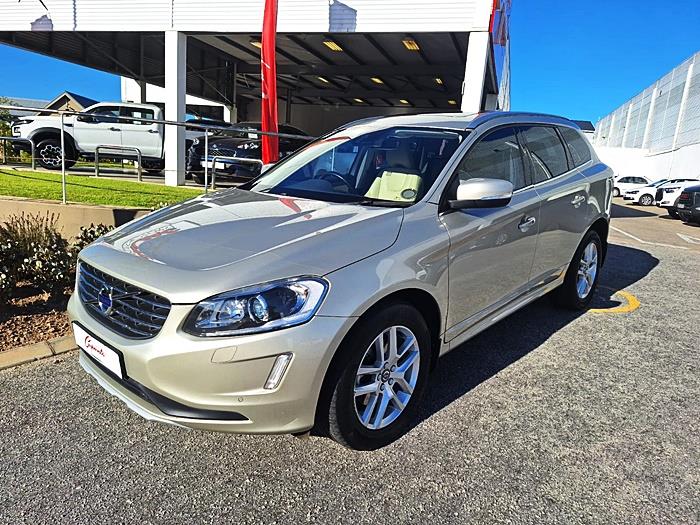 2017 Volvo XC60 D5 AWD Momentum For Sale