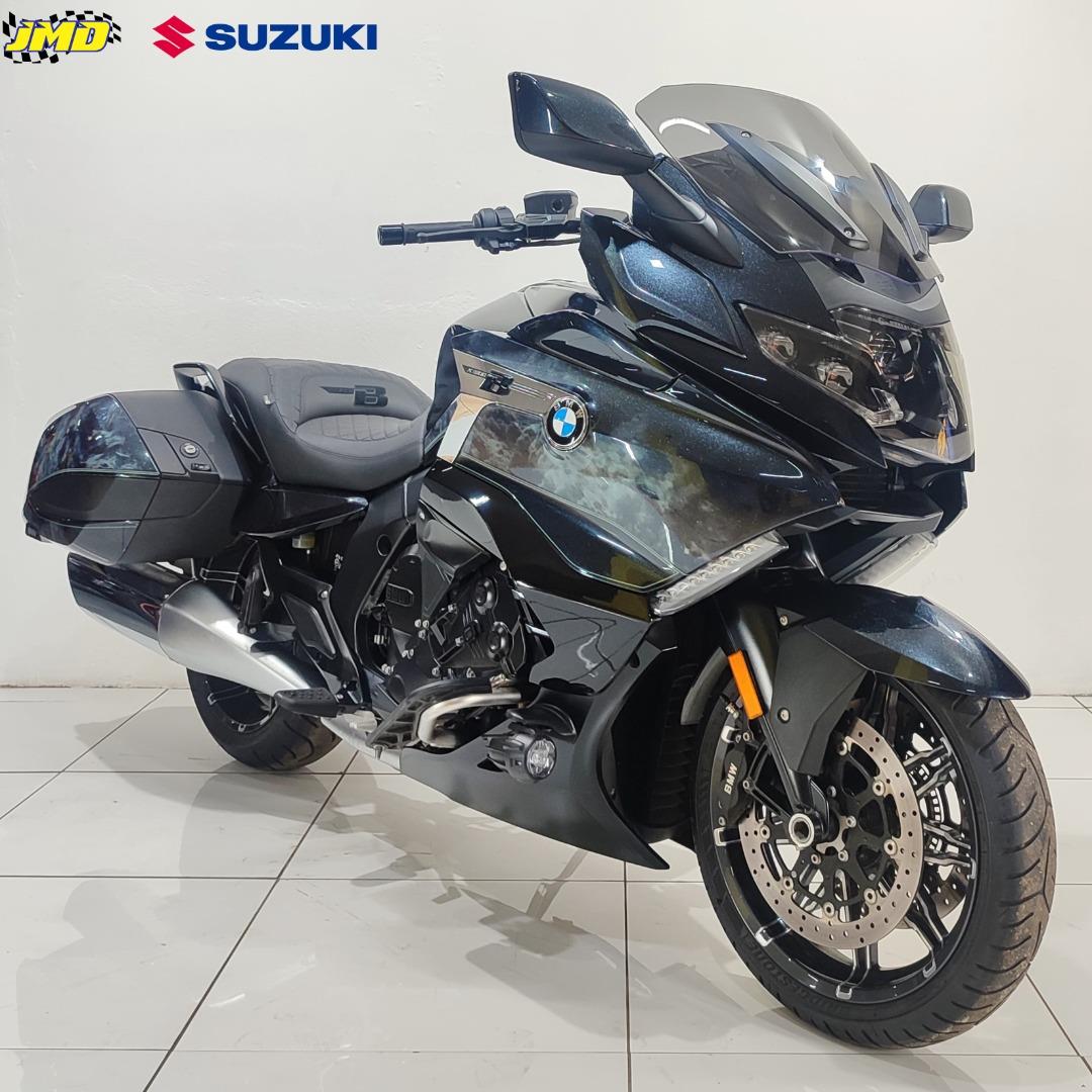 BMW K1600 B (OPTION 719 MIDNIGHT)