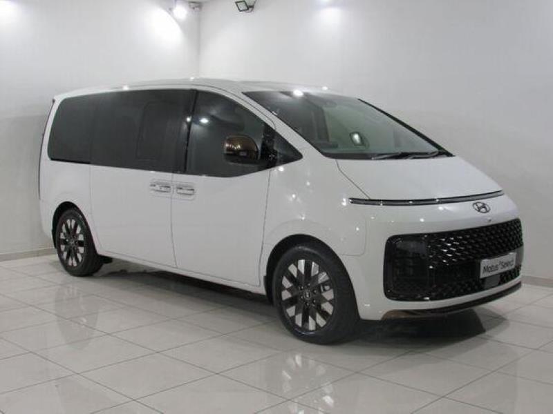 Hyundai Staria 2.2D Luxury 9seater for sale in Alberton ID 27507794