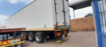 ICE COLD BODIES SEMI FRIDGE TRAILER NN Trucks and Trailer