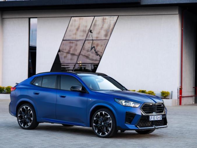 BMW X2