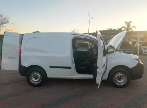 Manual Renault Kangoo 2020 for sale